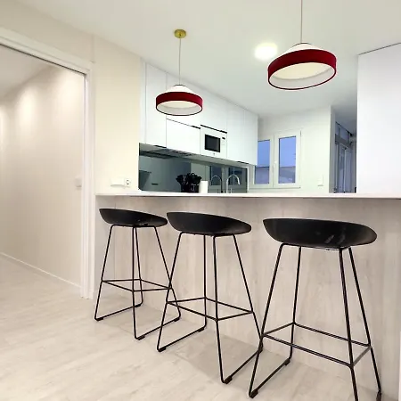 Hs Center 6pax Apartment *